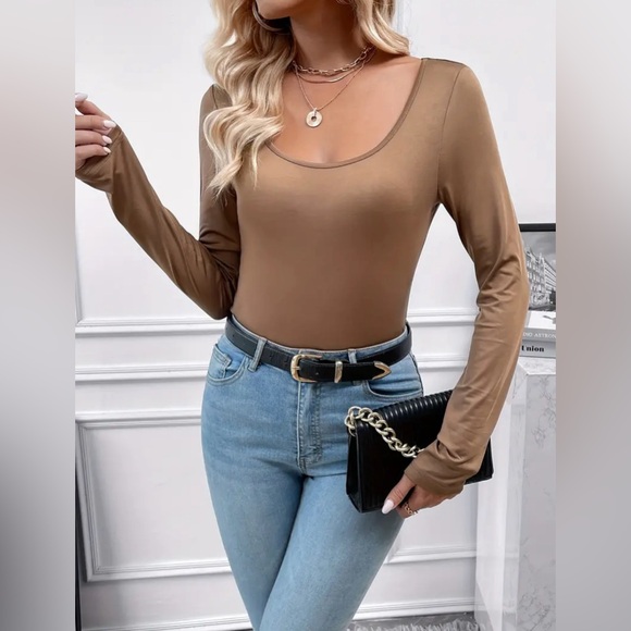 Tops - 17. RW&CO - Square Neck Top NWT